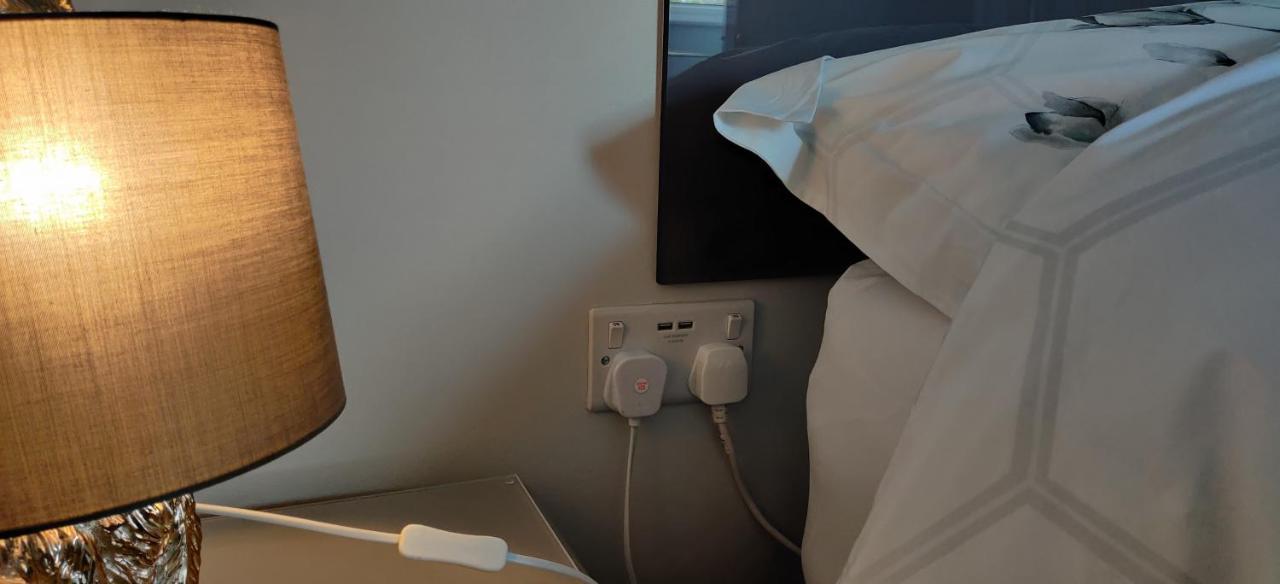 Aaron Lodge Guest House เลสเตอร์ ภายนอก รูปภาพ